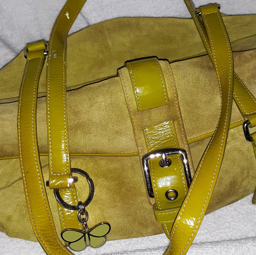 Authentic Medium Coach - image 3